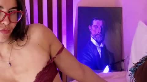 Snapshot of jinxve chatting on February 21, 2025, 6:15 pm Jinx Vi online show from February 21, 2025, 6:15 pm