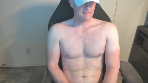 Snapshot of jiort233 chatting on April 12, 2026, 10:20 am kevin online show from April 12, 2026, 10:20 am
