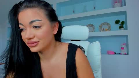 Snapshot of jisselle chatting on September 20, 2025, 6:36 am Juliee online show from September 20, 2025, 6:36 am