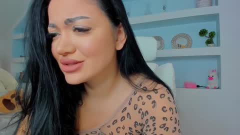 Snapshot of jisselle chatting on October 8, 2025, 7:06 am Juliee online show from October 8, 2025, 7:06 am