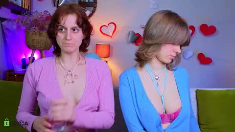 Snapshot of jitoon_exe chatting on February 15, 2026, 3:25 am Hey Guys We are Julia ginger Tina brunette online show from February 15, 2026, 3:25 am