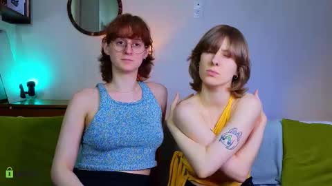 Snapshot of jitoon_exe chatting on March 18, 2026, 10:13 pm Hey Guys We are Julia ginger Tina brunette online show from March 18, 2026, 10:13 pm