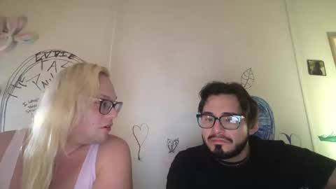 jizzinmypantz8194 online show from April 20, 2026, 10:29 am