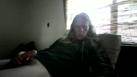 Snapshot of jizzmitten5 chatting on June 1, 2026, 2:08 pm jizzmitten5 online show from June 1, 2026, 2:08 pm