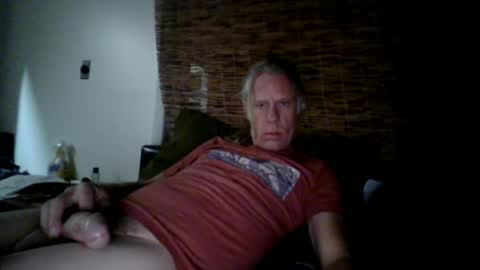 Snapshot of jizzmitten5 chatting on July 1, 2026, 9:44 am jizzmitten5 online show from July 1, 2026, 9:44 am
