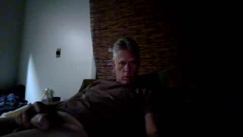 Snapshot of jizzmitten5 chatting on July 20, 2026, 6:06 am jizzmitten5 online show from July 20, 2026, 6:06 am