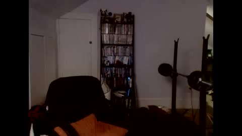 Snapshot of jizzmoe chatting on January 23, 2025, 9:18 am akuma online show from January 23, 2025, 9:18 am