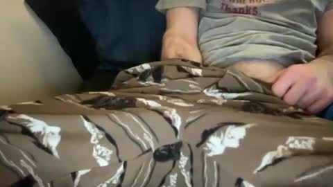 jj777523612 online show from April 3, 2026, 8:45 am