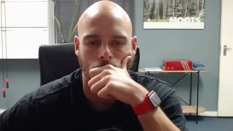 JamesJan van Rebel online show from December 6, 2024, 1:22 pm