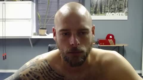 JamesJan van Rebel online show from January 1, 2025, 6:37 am