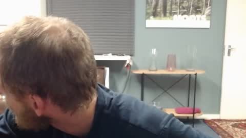 JamesJan van Rebel online show from October 31, 2025, 5:14 pm