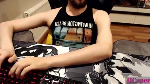 JJCuper online show from April 21, 2026, 6:23 pm