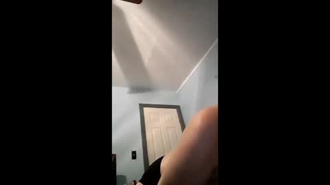 jjhotness88 online show from March 27, 2026, 11:32 am