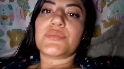 luuuuuuuuuu online show from November 21, 2025, 10:25 am