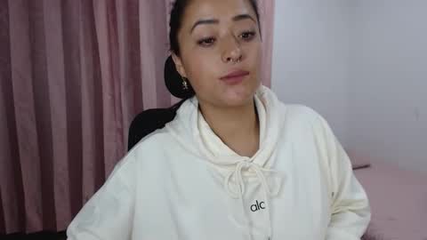 Julieta online show from February 20, 2025, 2:18 am