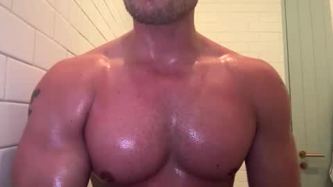 Snapshot of jkeeley792 chatting on June 1, 2026, 12:40 pm JK online show from June 1, 2026, 12:40 pm
