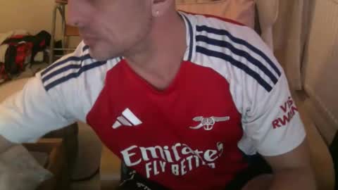 Benjamin Cuckington online show from November 23, 2025, 3:45 pm