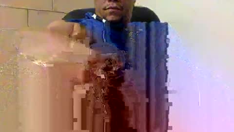 Snapshot of jln102004 chatting on February 18, 2025, 3:54 pm Holmesfifth online show from February 18, 2025, 3:54 pm