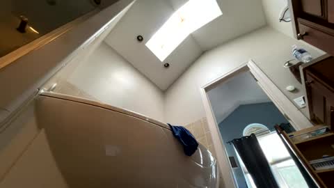 Jimmy online show from September 11, 2025, 9:04 pm