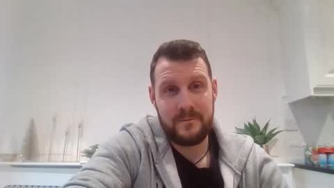 Snapshot of jmakk99 chatting on December 12, 2024, 12:33 pm jmakk99 online show from December 12, 2024, 12:33 pm