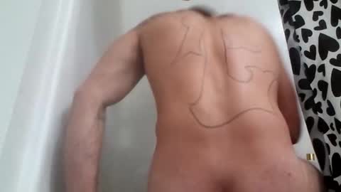 Snapshot of jmartel92 chatting on January 9, 2026, 12:02 am jmartel92 online show from January 9, 2026, 12:02 am