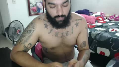 Snapshot of jmasko1 chatting on October 27, 2025, 5:11 am jmasko1 online show from October 27, 2025, 5:11 am