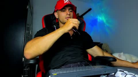 Snapshot of jmortton chatting on April 10, 2026, 1:55 am IGJmortton online show from April 10, 2026, 1:55 am