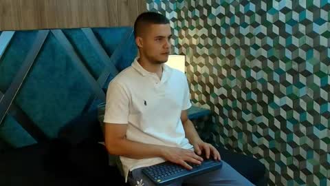  Joao online show from April 29, 2026, 9:43 pm