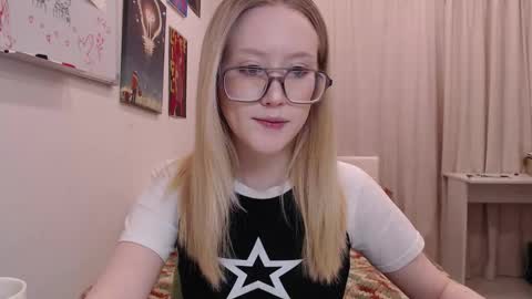 joan_kiss online show from March 2, 2026, 1:08 am