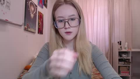 Snapshot of joan_kiss chatting on May 31, 2026, 7:48 am joan_kiss online show from May 31, 2026, 7:48 am