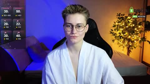 Snapshot of joan_night chatting on December 16, 2025, 7:08 pm J online show from December 16, 2025, 7:08 pm