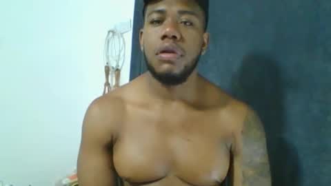 JOAN SAENZ online show from November 17, 2025, 6:19 am