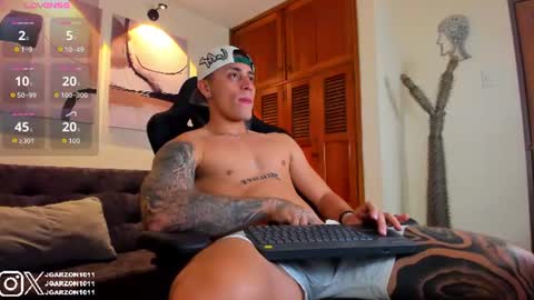 joan_soto online show from June 19, 2026, 1:37 pm