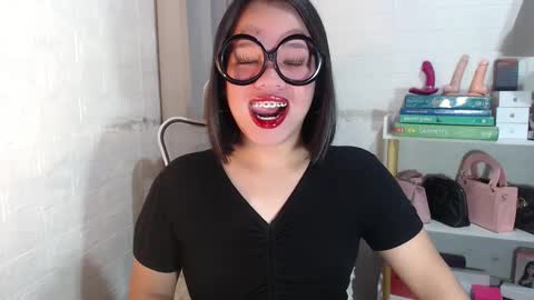 Joana online show from January 6, 2025, 7:35 pm