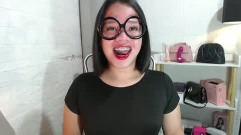 Joana online show from January 9, 2025, 7:50 pm