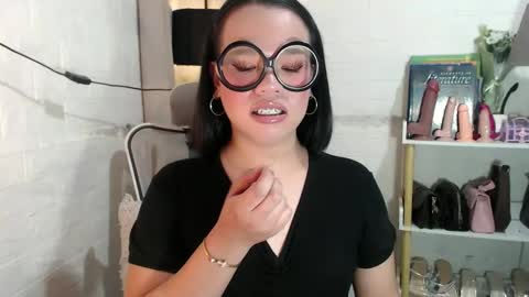 Joana online show from March 1, 2025, 1:53 am