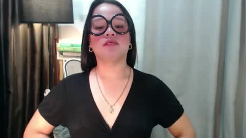 Joana online show from September 16, 2025, 9:16 pm