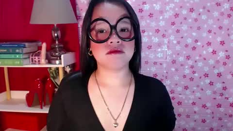 Joana online show from November 8, 2025, 7:34 pm