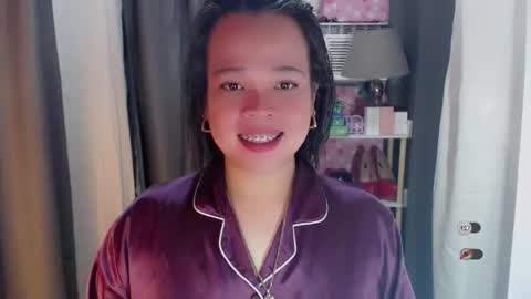 Joana online show from May 4, 2026, 12:17 am
