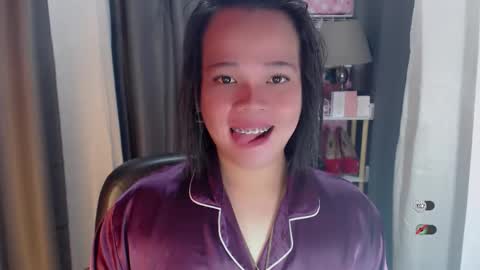 Joana online show from May 4, 2026, 10:17 pm