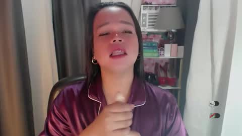 Joana online show from June 11, 2026, 12:32 am