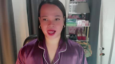 Joana online show from June 22, 2026, 3:25 am