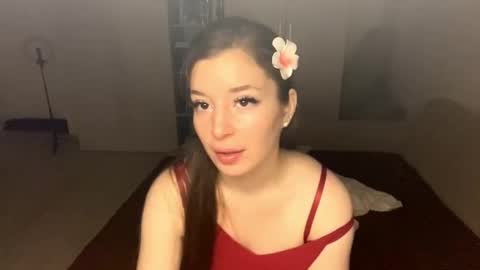 Adel online show from October 27, 2025, 9:08 pm