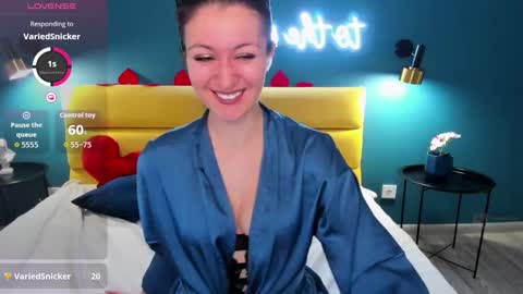 Joan online show from March 9, 2026, 1:31 am