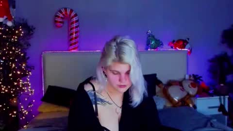 Joann online show from December 25, 2024, 10:37 pm