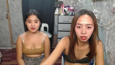 joanpinay505 online show from May 3, 2026, 1:55 am