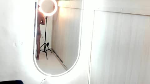 Snapshot of joao_da_silva19 chatting on June 3, 2026, 2:33 pm Joao Da Silva online show from June 3, 2026, 2:33 pm