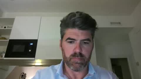 joaquinix123 online show from May 11, 2026, 11:13 pm
