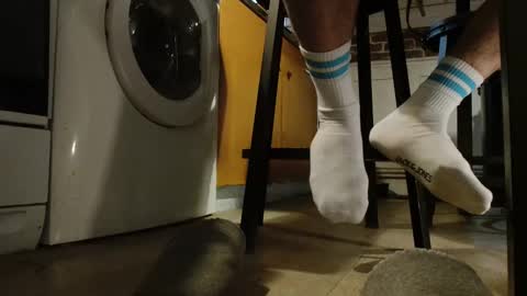 GUILLAUME feet and socks online show from February 3, 2025, 7:42 pm