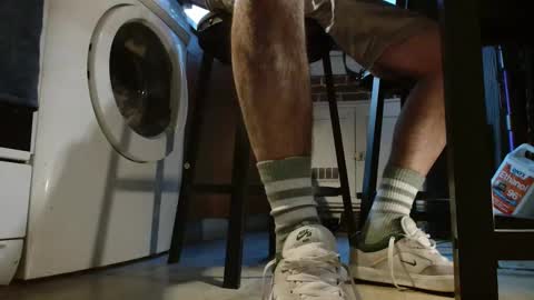 GUILLAUME feet and socks online show from February 6, 2025, 4:36 pm